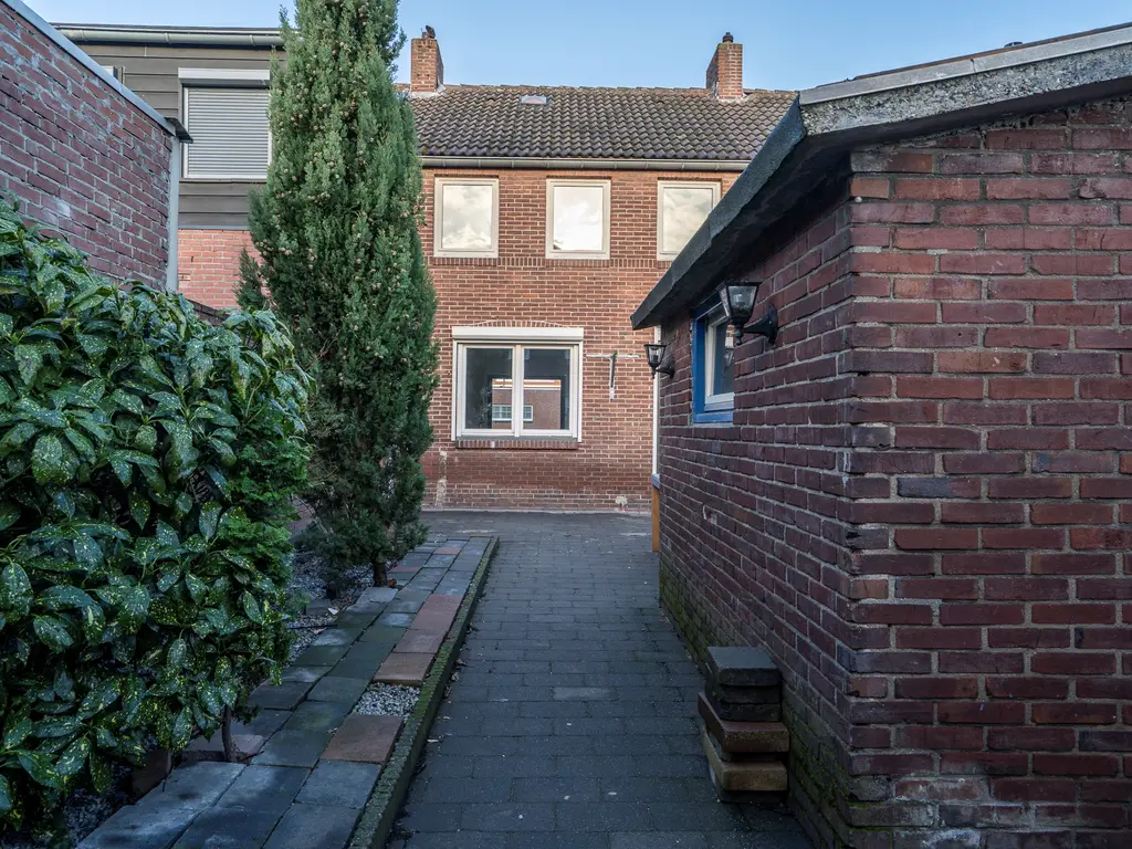 Monseigneur Evertsstraat 30, Roermond