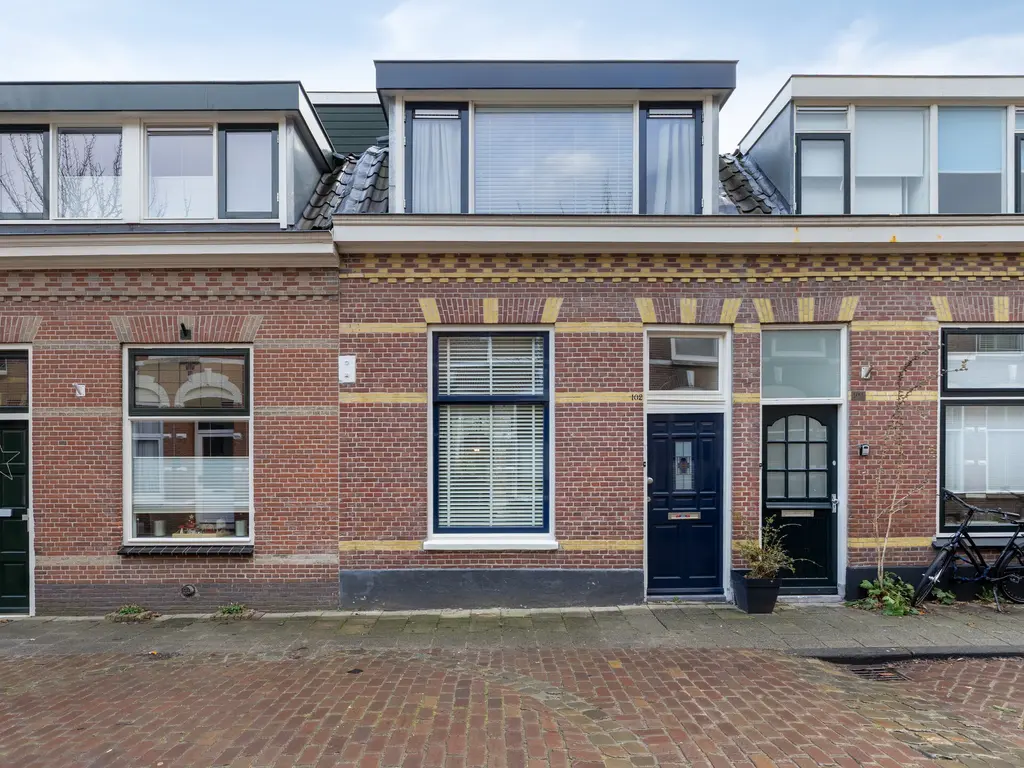 Rijndijkstraat 102, Leiden