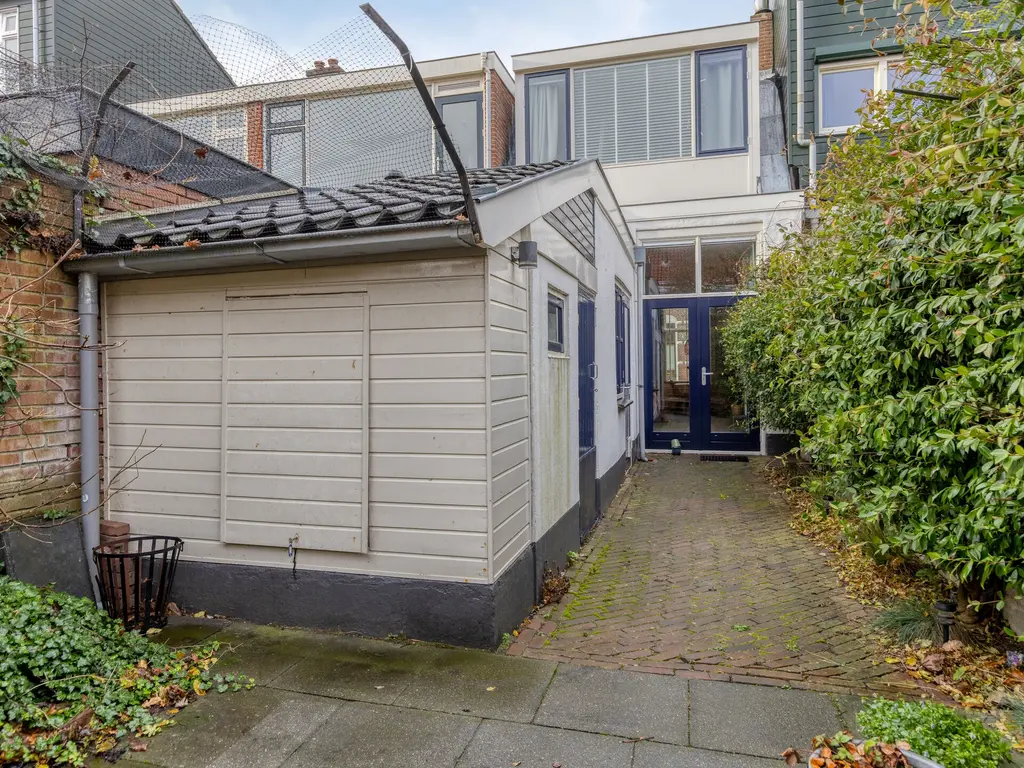 Rijndijkstraat 102, Leiden