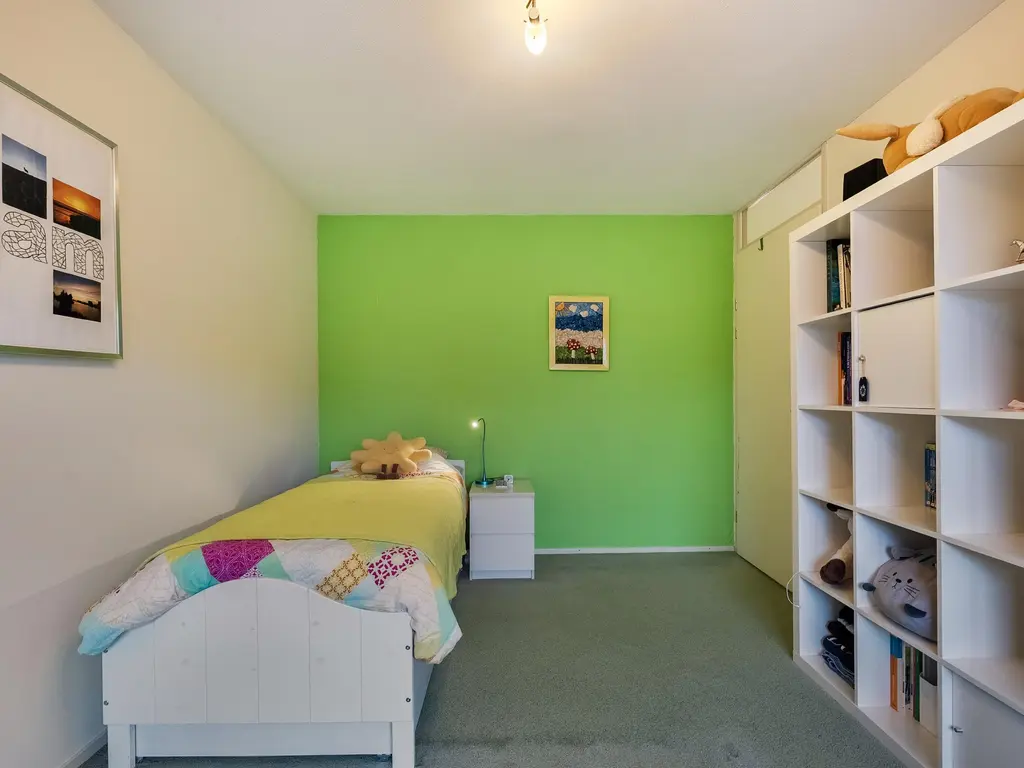 Zalmwater 79, BARENDRECHT