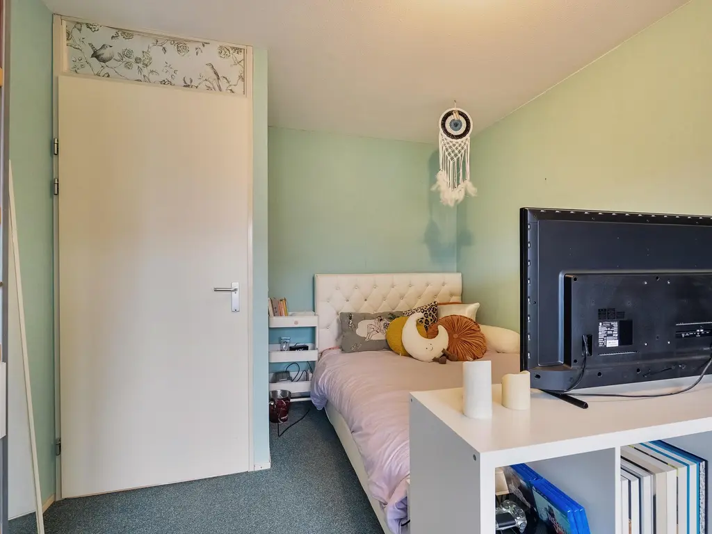 Zalmwater 79, BARENDRECHT