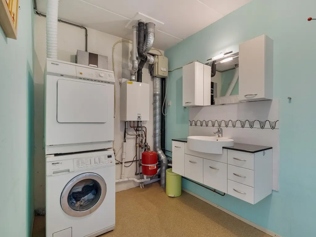 Zalmwater 79, BARENDRECHT