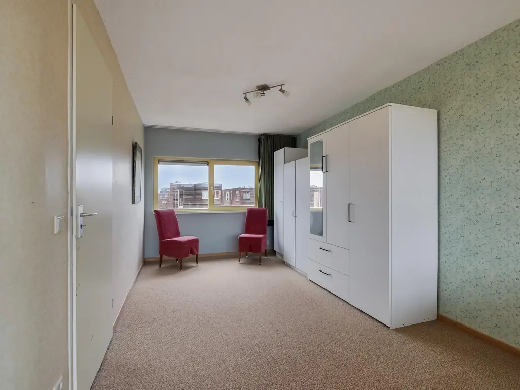 Zalmwater 79, BARENDRECHT