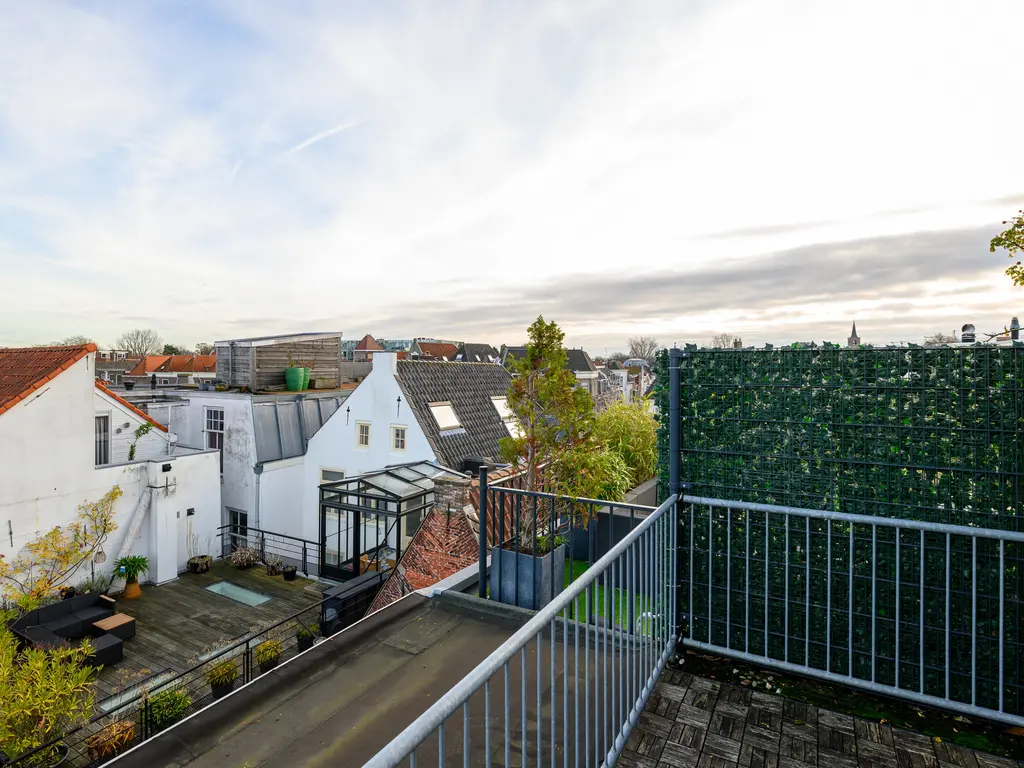 Uiterstegracht 1H, Leiden