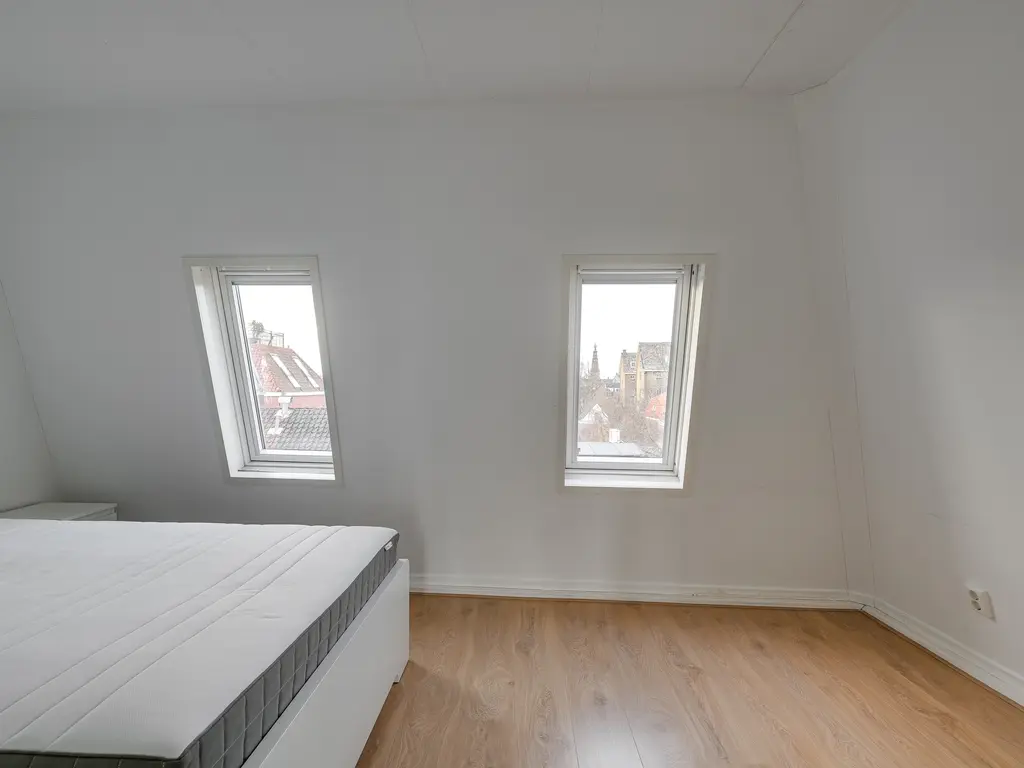 Uiterstegracht 1H, Leiden