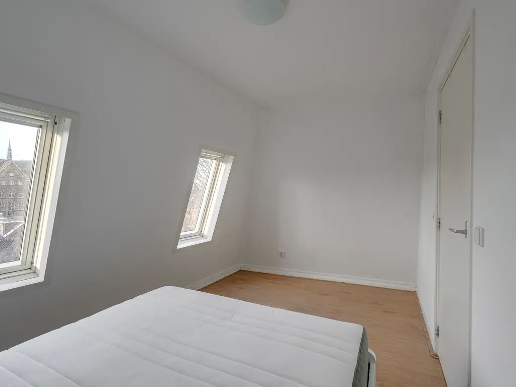 Uiterstegracht 1H, Leiden