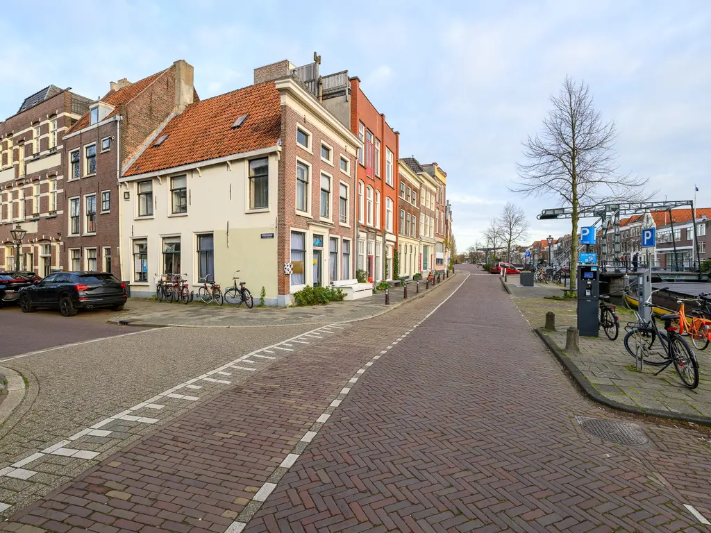 Uiterstegracht 1H, Leiden