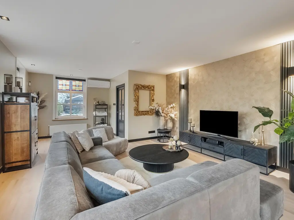 Charloisse Lagedijk 511, ROTTERDAM