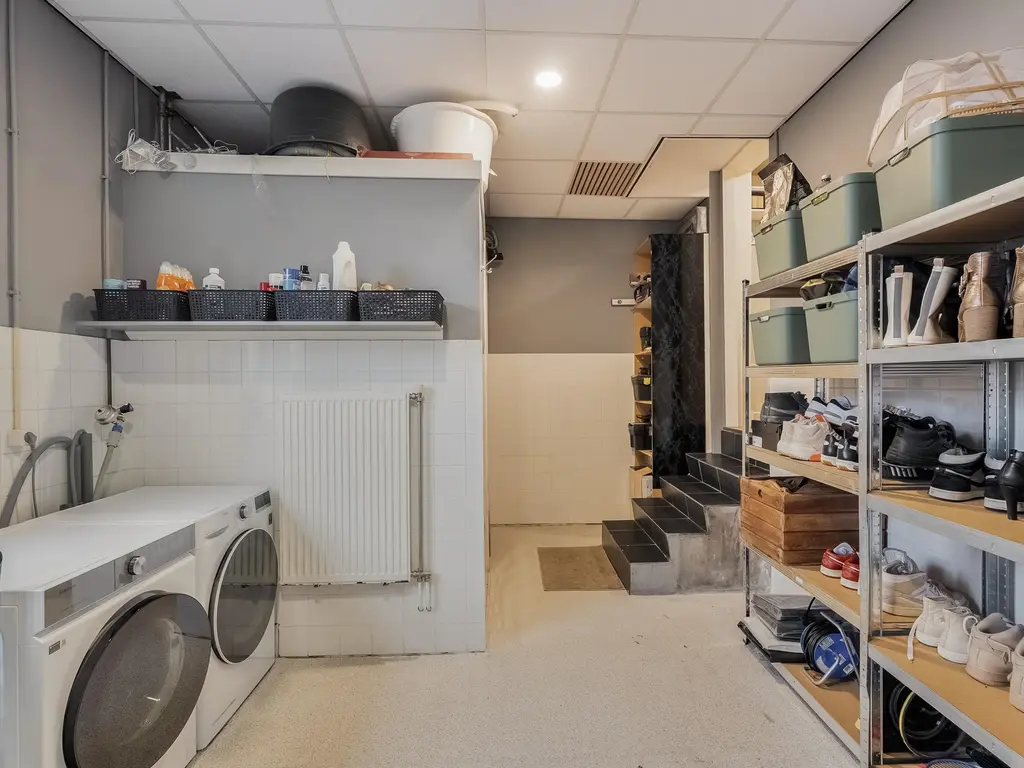 Charloisse Lagedijk 511, ROTTERDAM