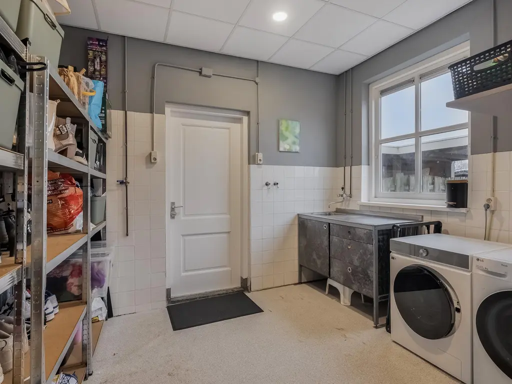 Charloisse Lagedijk 511, ROTTERDAM