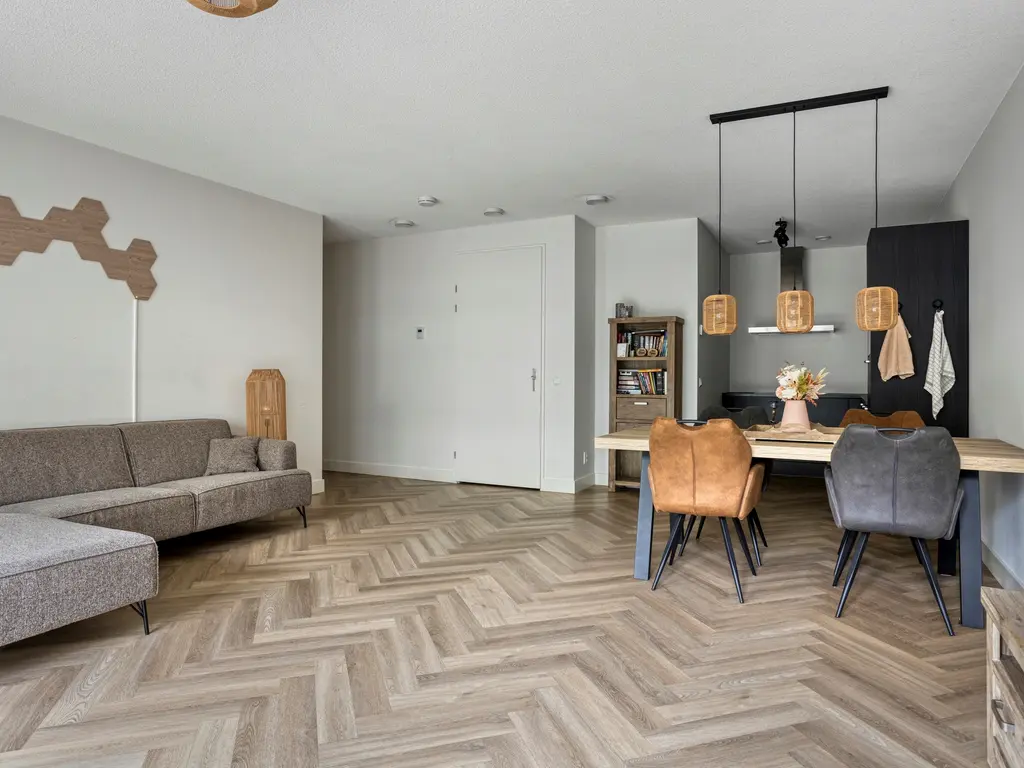 Mangoweg 189, Leiden