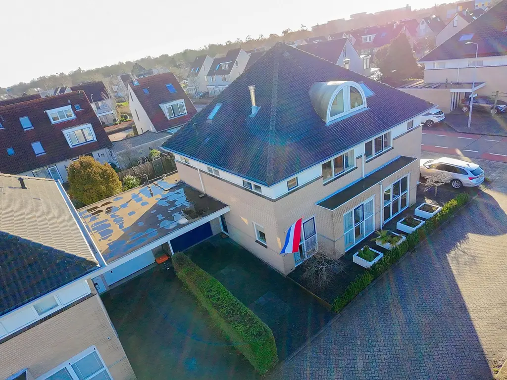 Diamantplein 2, HOORN