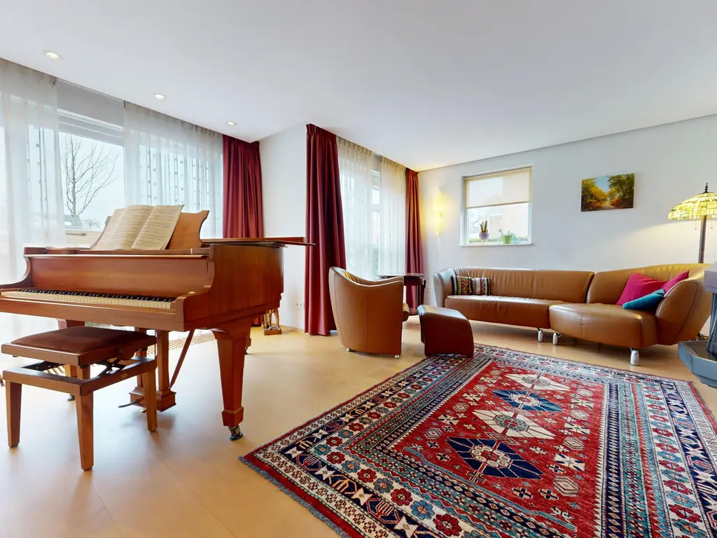 Diamantplein 2, HOORN