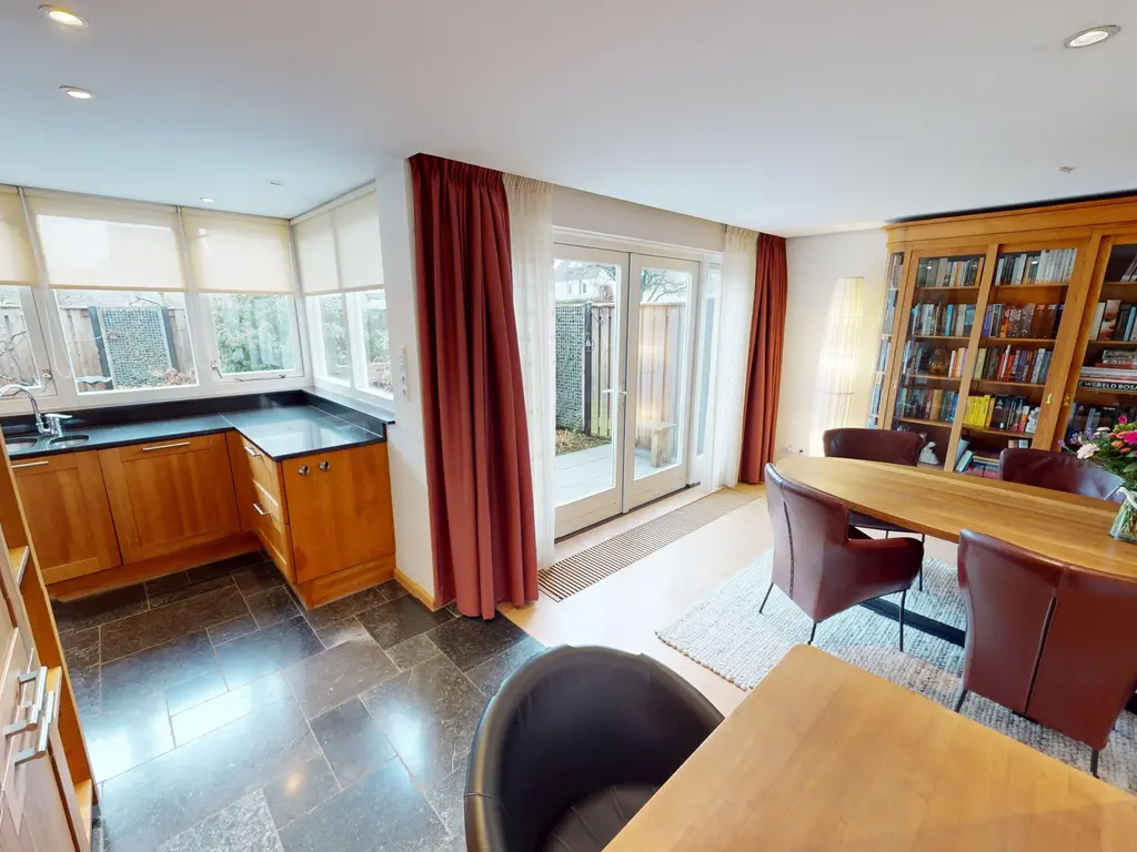 Diamantplein 2, HOORN