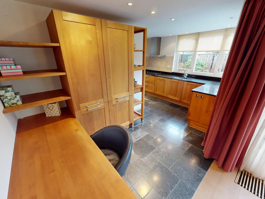 Diamantplein 2, HOORN