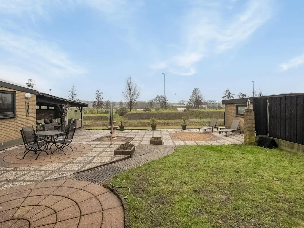 Voordijk 518, BARENDRECHT