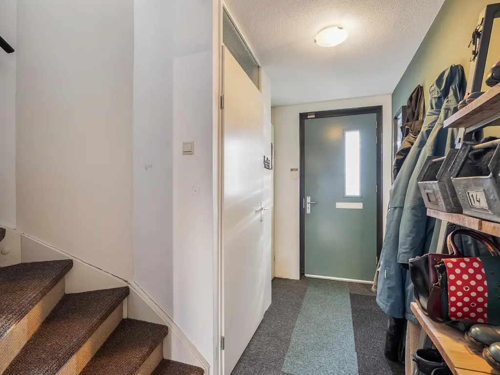 Leeuwenburg 147, BARENDRECHT