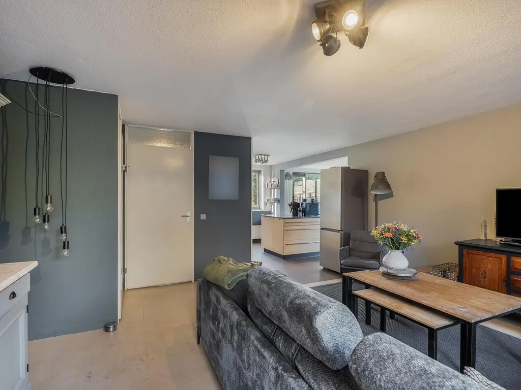 Leeuwenburg 147, BARENDRECHT