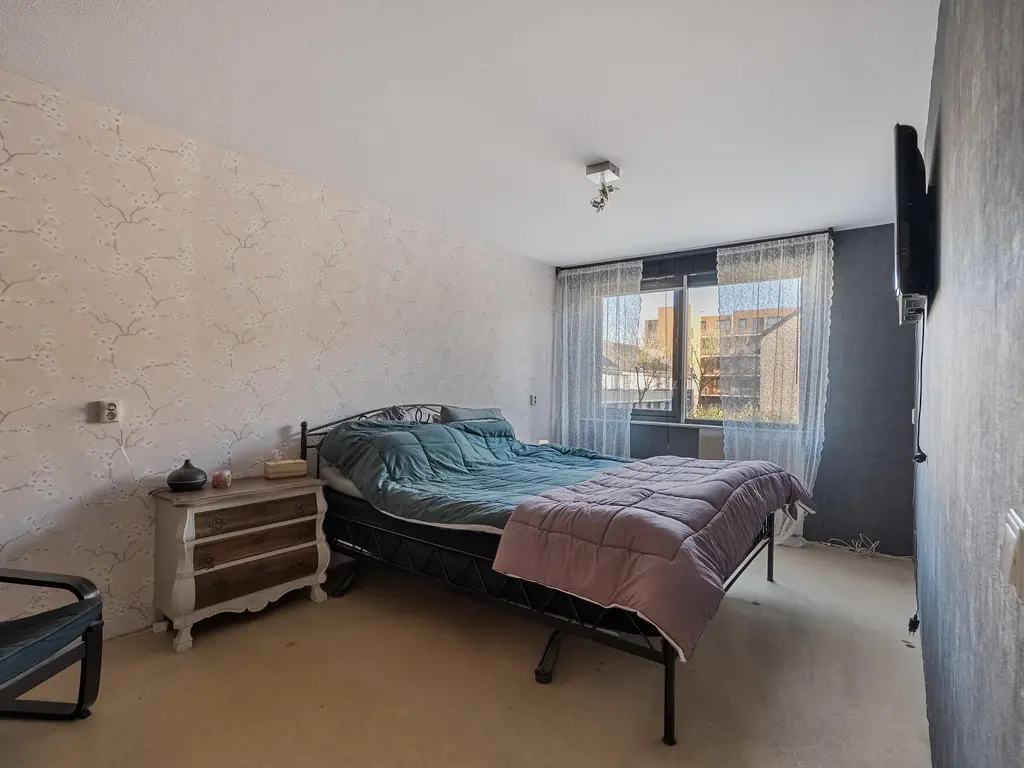 Leeuwenburg 147, BARENDRECHT