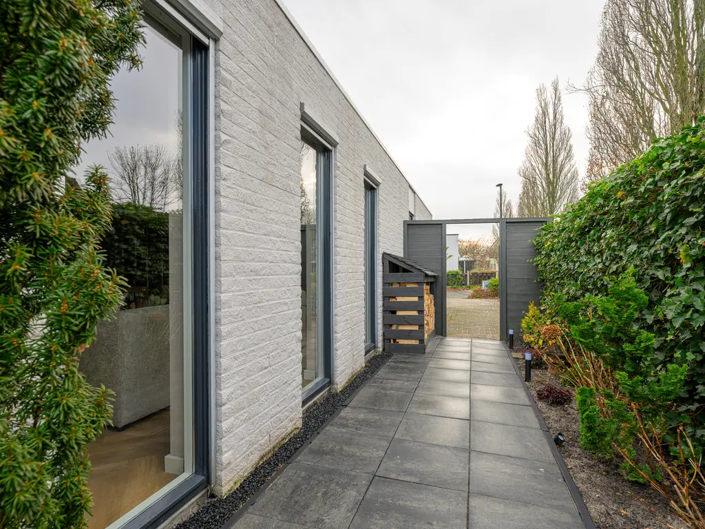 Diepsmeer 1, HEERHUGOWAARD