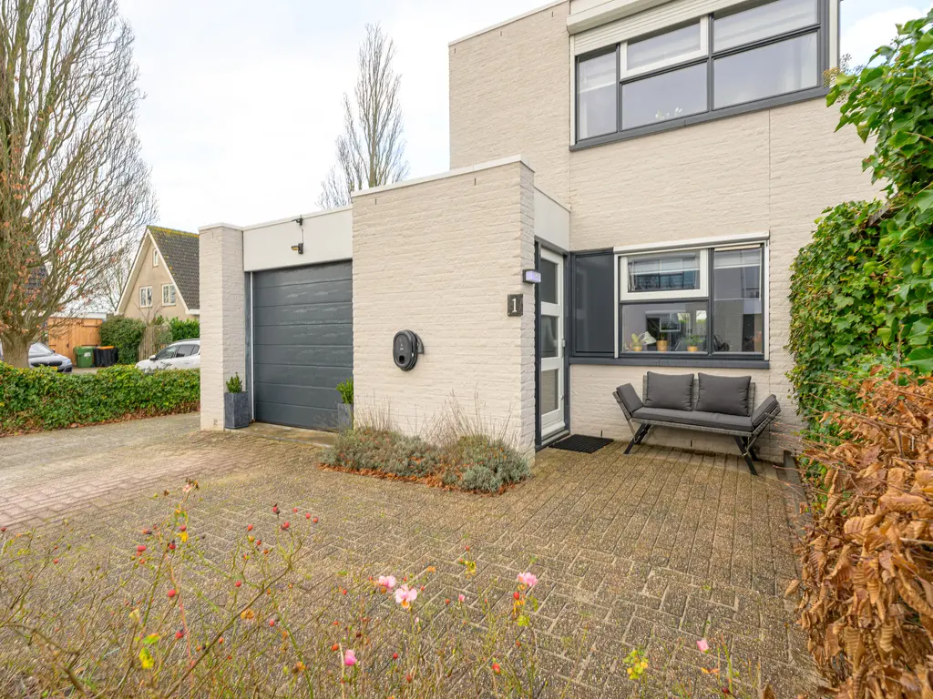 Diepsmeer 1, HEERHUGOWAARD
