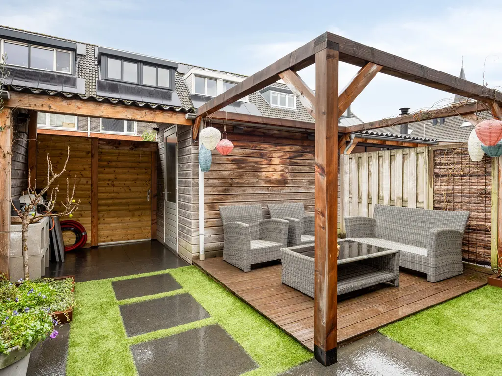 Catharina van Heenvlietstraat 8, NAALDWIJK