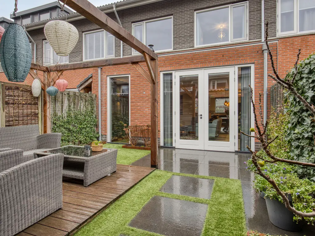 Catharina van Heenvlietstraat 8, NAALDWIJK