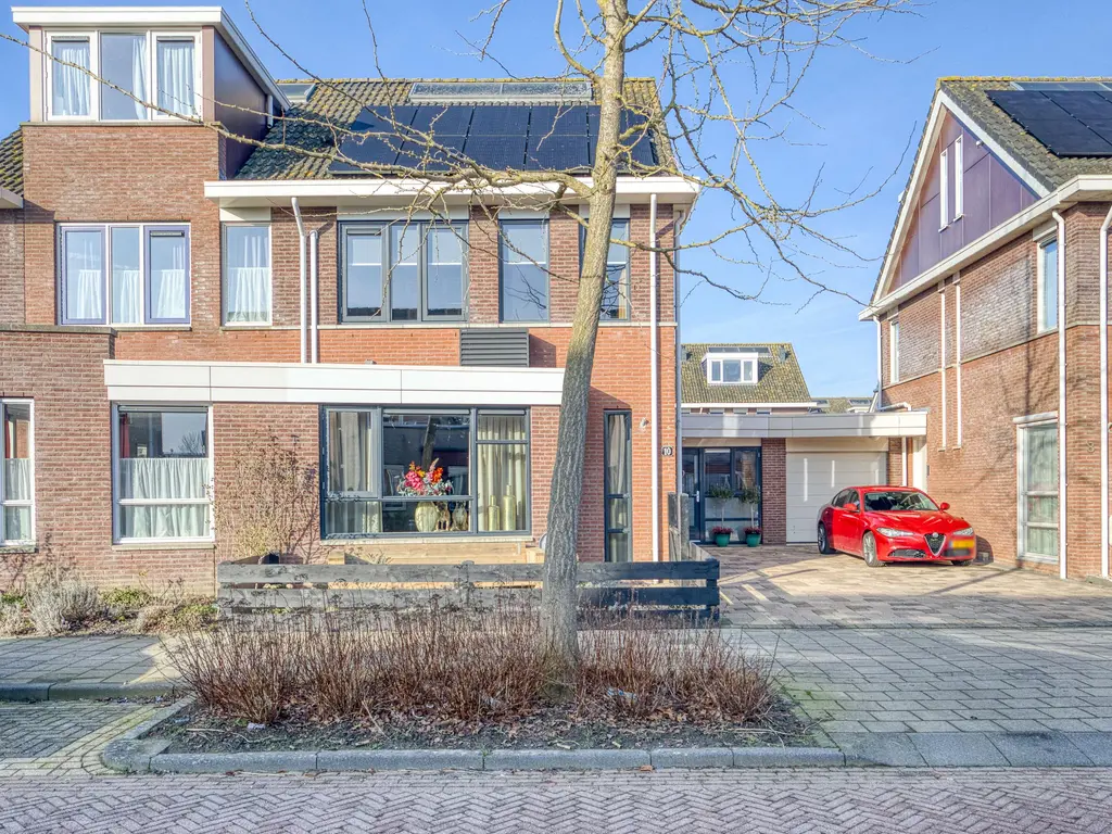 Optimist 10, MEDEMBLIK