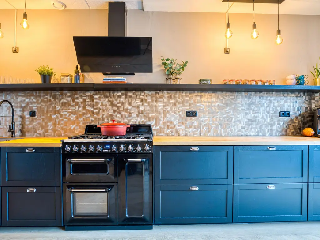 Optimist 10, MEDEMBLIK