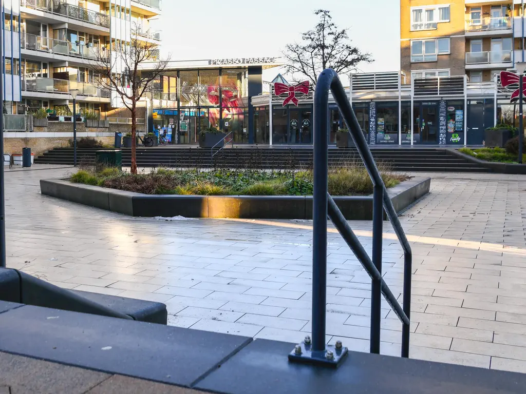 Zadkinerade 11, CAPELLE AAN DEN IJSSEL