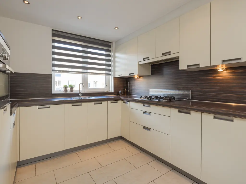 Schuilenburg 112, HOOFDDORP