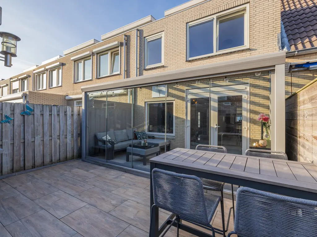 Schuilenburg 112, HOOFDDORP