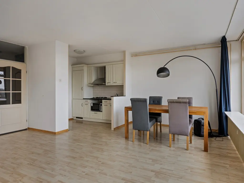 Burgemeester Wapstraat 76, Zoeterwoude