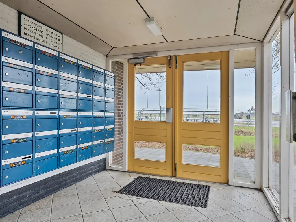 Burgemeester Wapstraat 76, Zoeterwoude