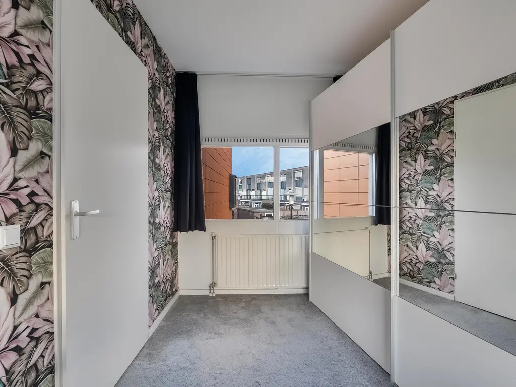 Rottumeroog 2, BARENDRECHT