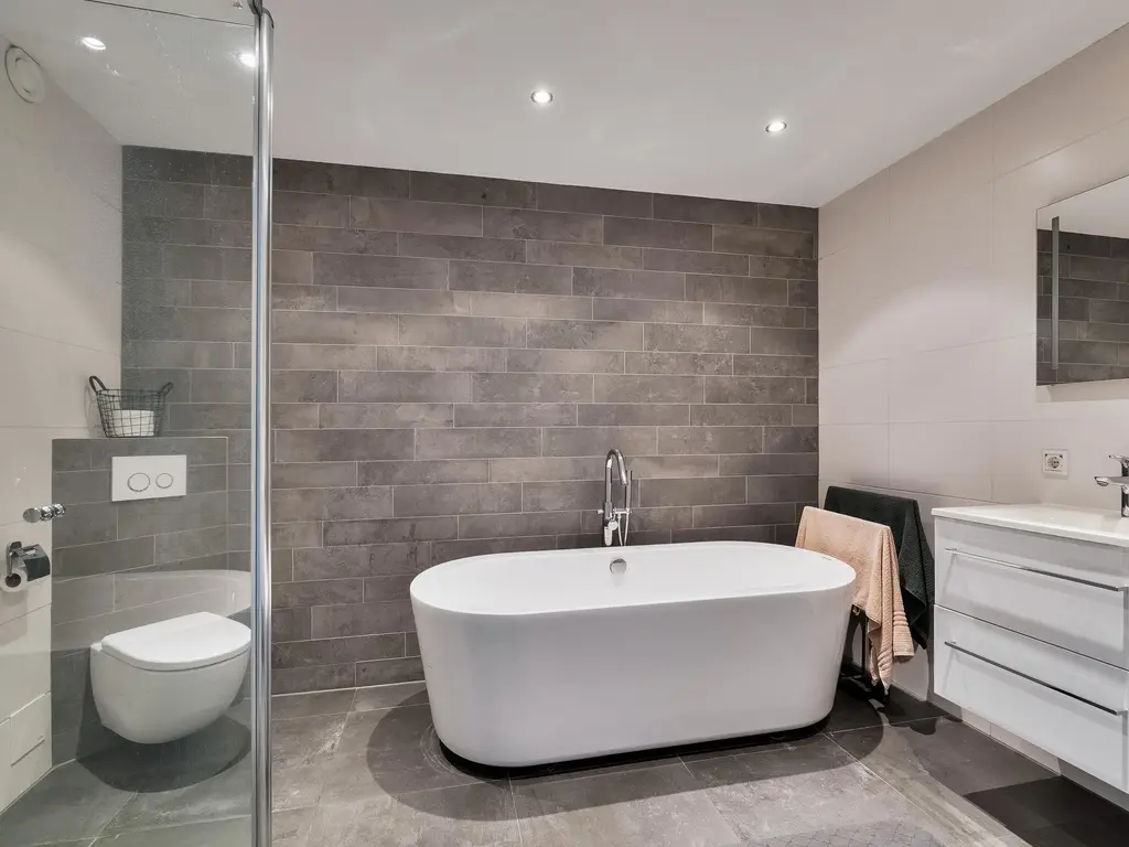 Rottumeroog 2, BARENDRECHT