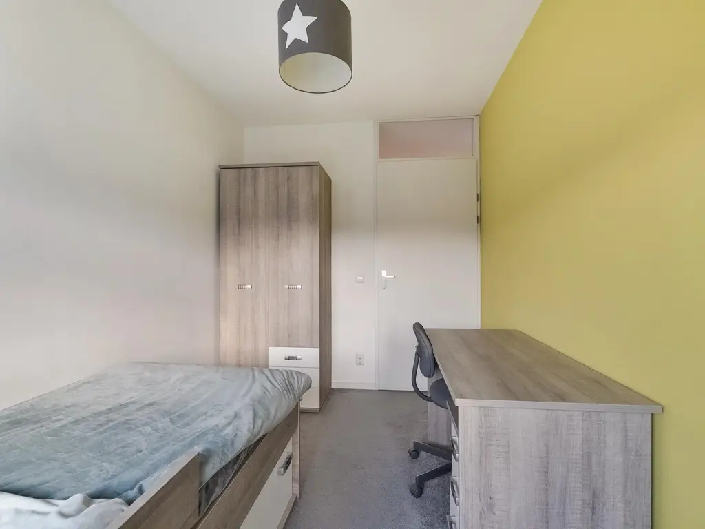 Rottumeroog 2, BARENDRECHT