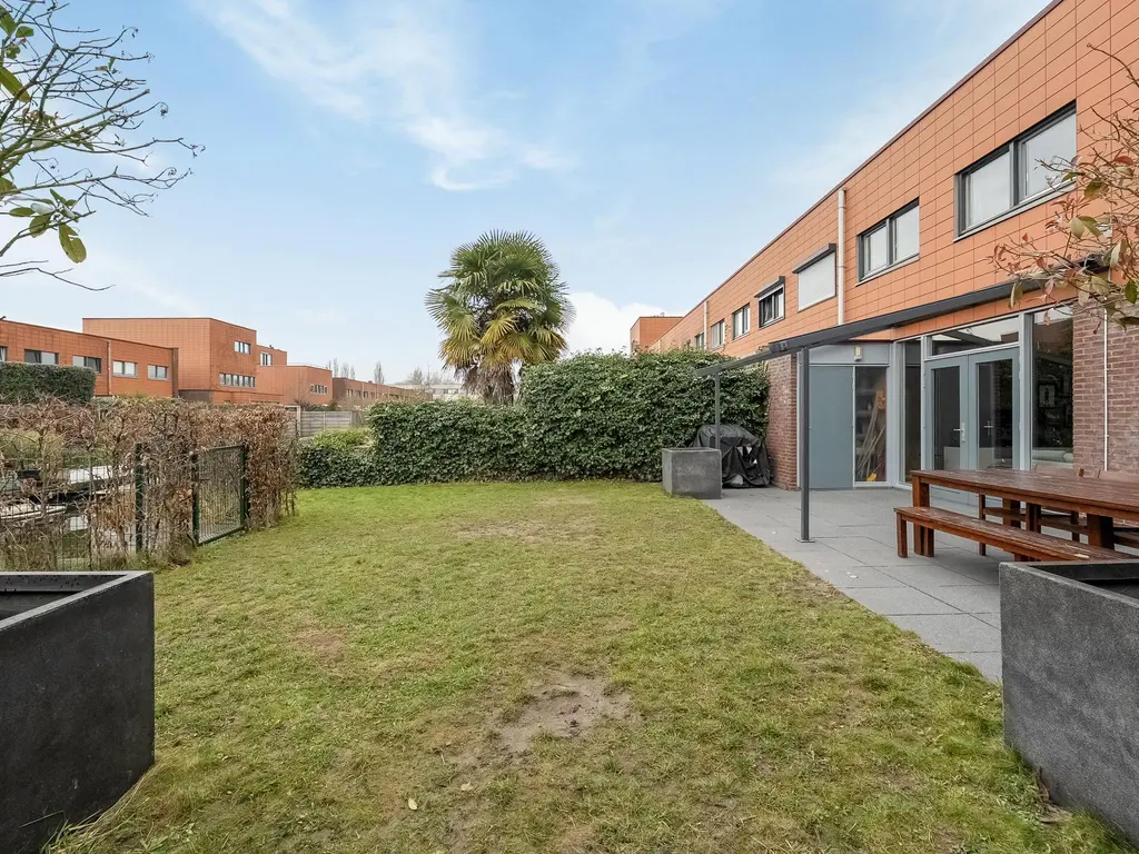 Rottumeroog 2, BARENDRECHT