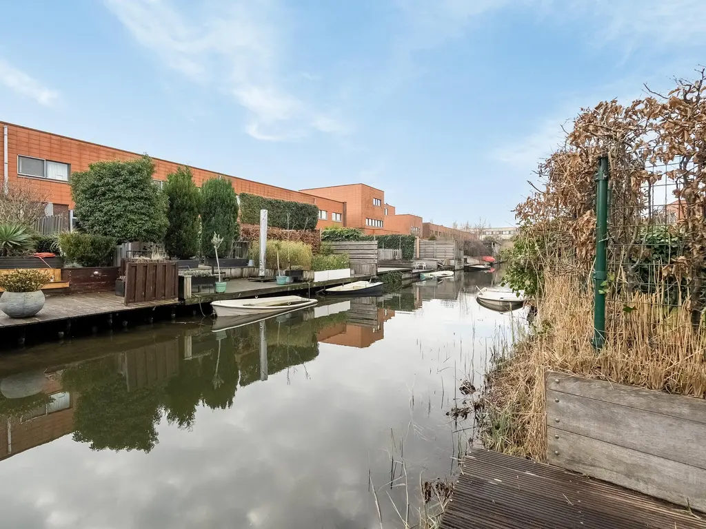 Rottumeroog 2, BARENDRECHT