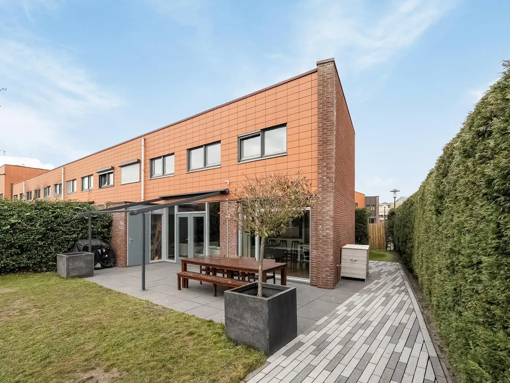 Rottumeroog 2, BARENDRECHT