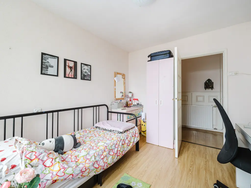 Loosduinse Hoofdstraat 123, Den Haag