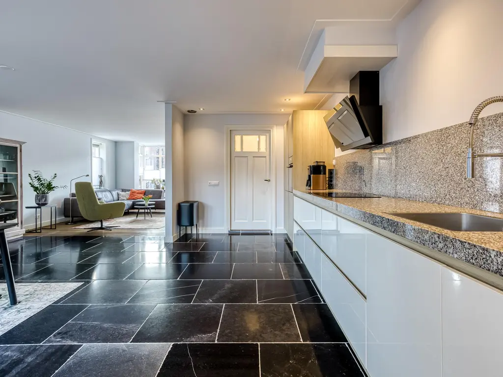 Julianastraat 29, HOOGKARSPEL