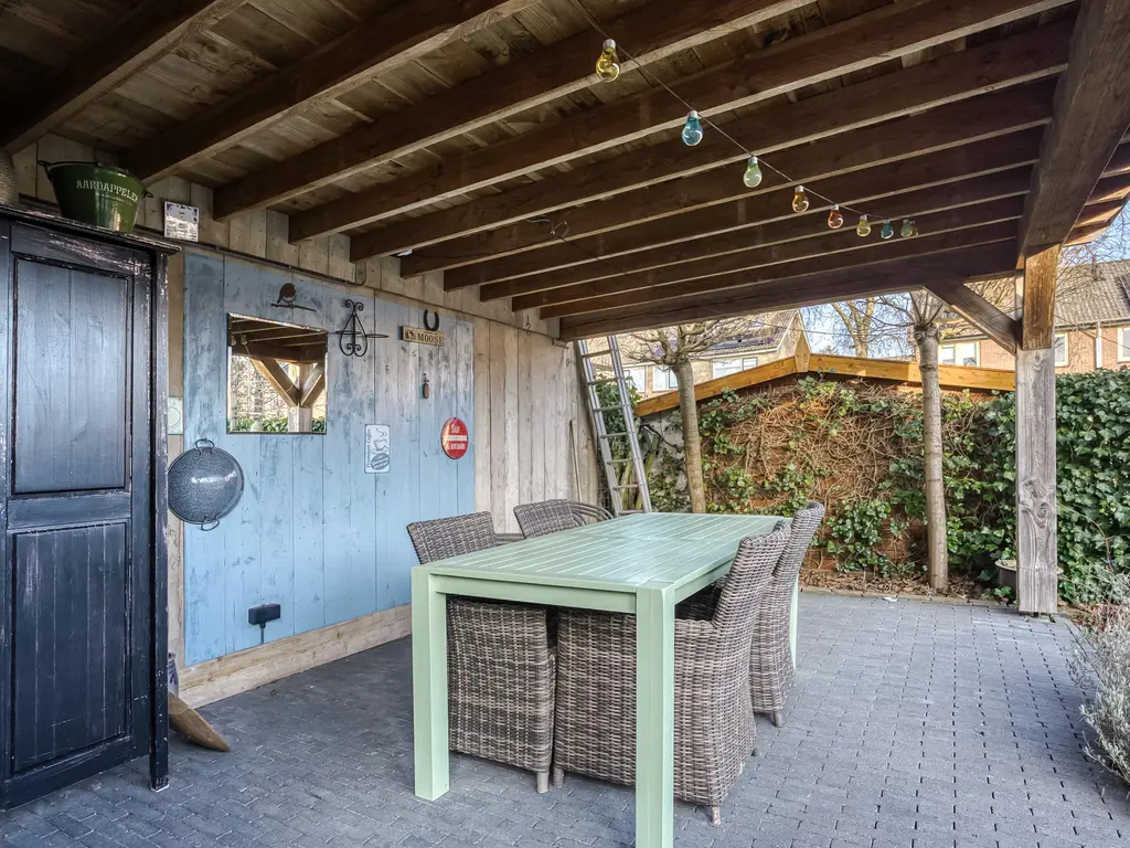 Julianastraat 29, HOOGKARSPEL