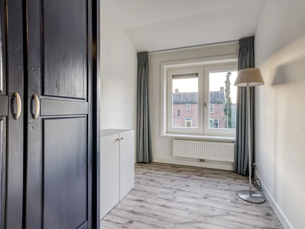 Julianastraat 29, HOOGKARSPEL