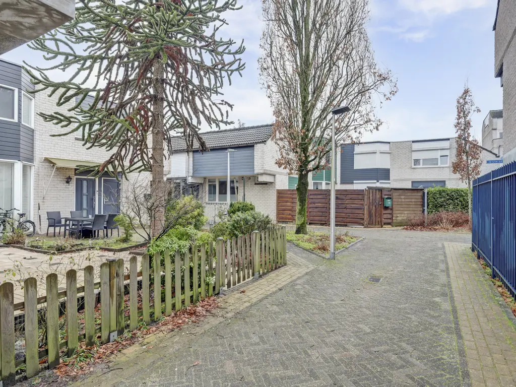 Bijendans 24, CAPELLE AAN DEN IJSSEL