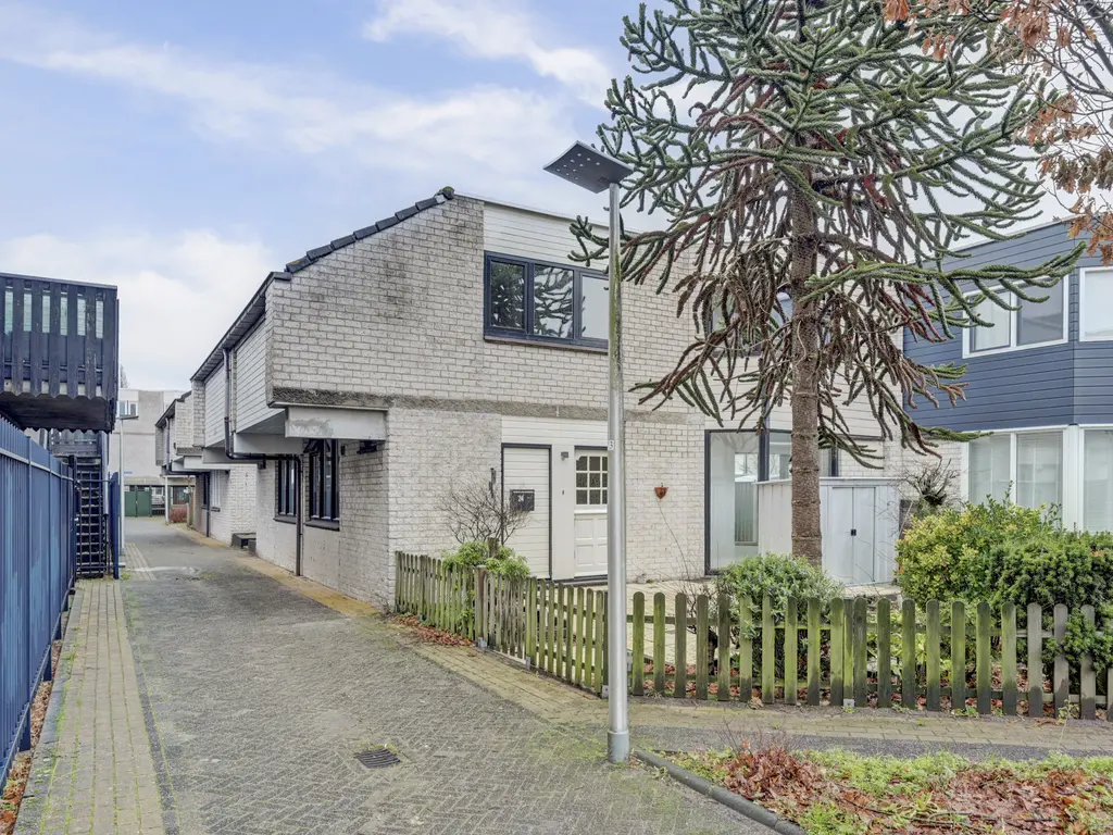 Bijendans 24, CAPELLE AAN DEN IJSSEL