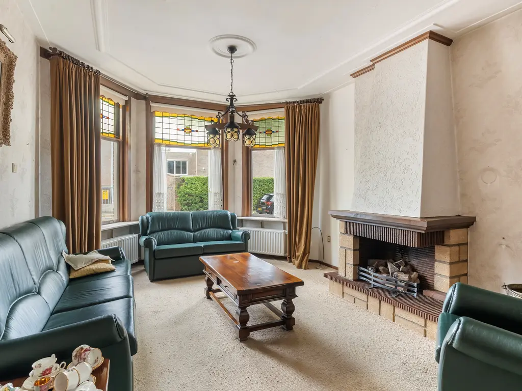 Noordeinde 11, Rijnsburg