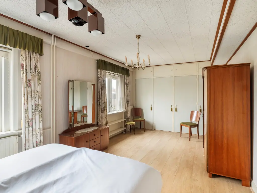 Noordeinde 11, Rijnsburg