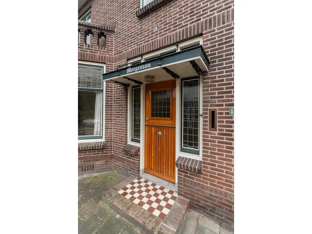 Noordeinde 11, Rijnsburg