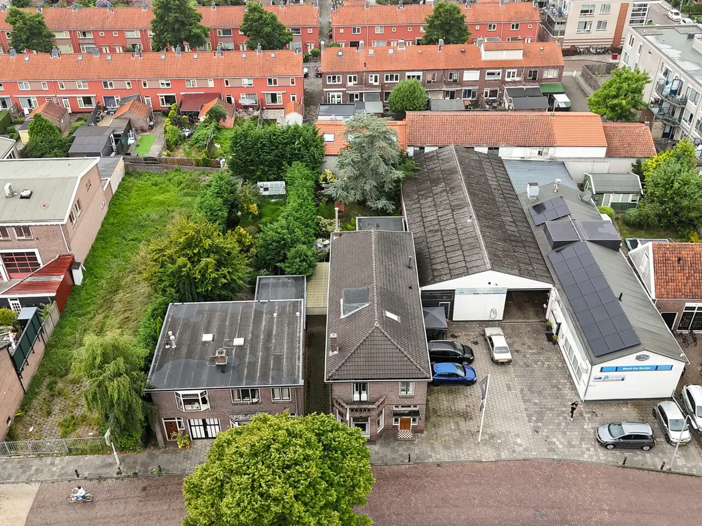 Noordeinde 11, Rijnsburg